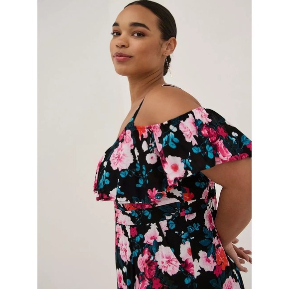 ✨Torrid Floral Print Cold Shoulder Ruffle High Low Midi Dress Plus Size 6 6x - Picture 2 of 6